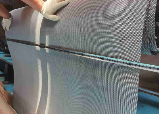 Pantalla de malla de alambre metálico de protección de seguridad a prueba de robos con perfil de aluminio, tejido liso