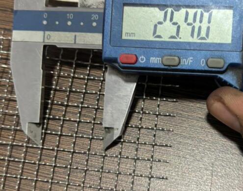 Acero doble trenzado de malla de alambre de piedra trituradora de pantalla vibrante estructura firme larga vida útil